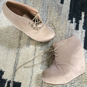 Glaze Suede Platform Booties in Beige Size 8